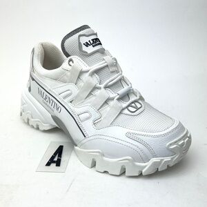 VALENTINO Climbers Sneaker sz 8.5